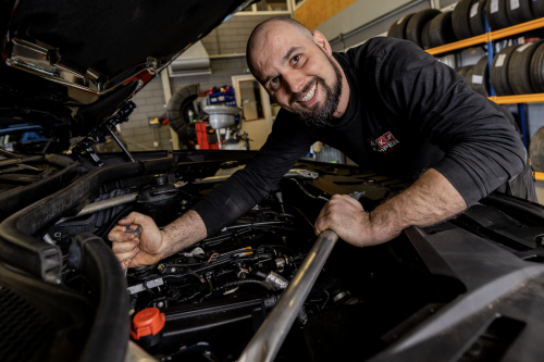 Hybride Automotive apk kampen onderhoud