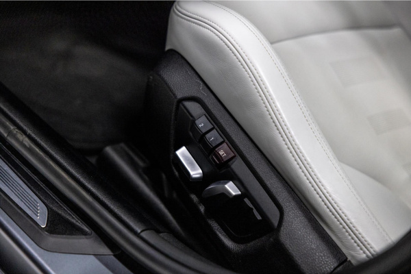 Hybride Automotive