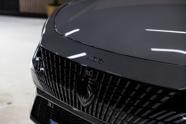 Hybride Automotive
