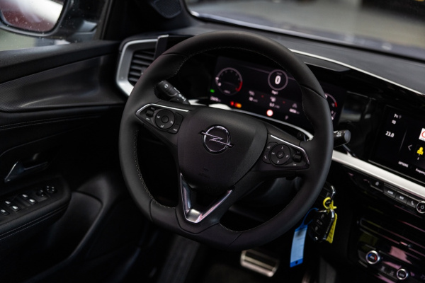 Hybride Automotive