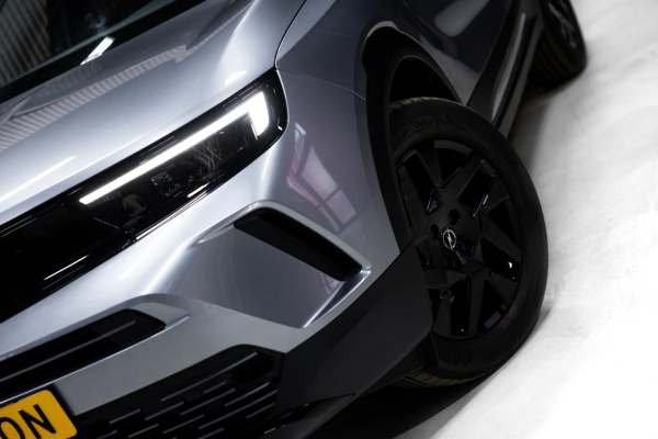 Hybride Automotive