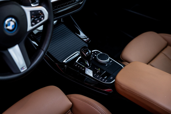 Hybride Automotive