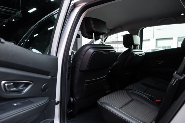 Hybride Automotive