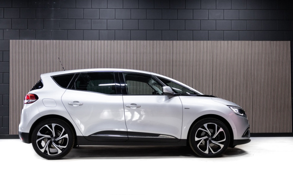 Hybride Automotive