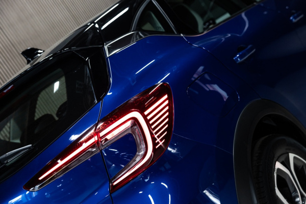 Hybride Automotive