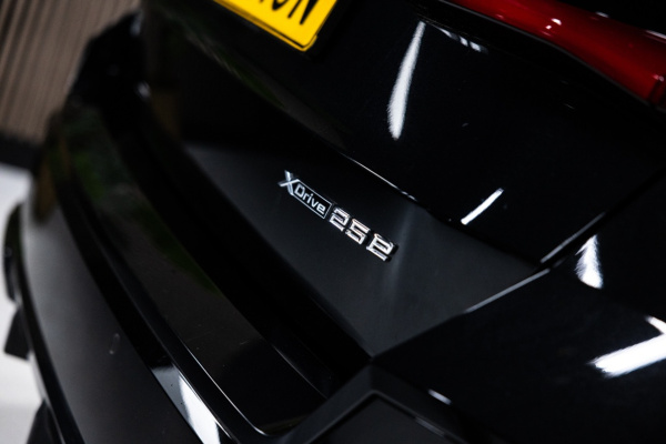 Hybride Automotive
