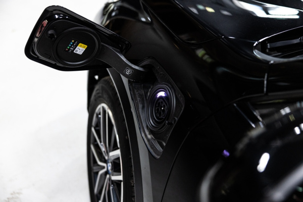 Hybride Automotive