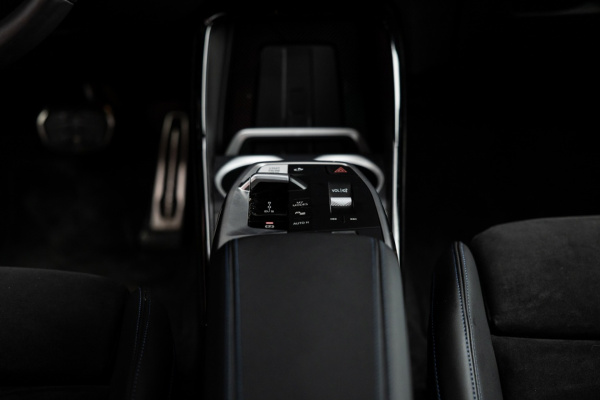 Hybride Automotive