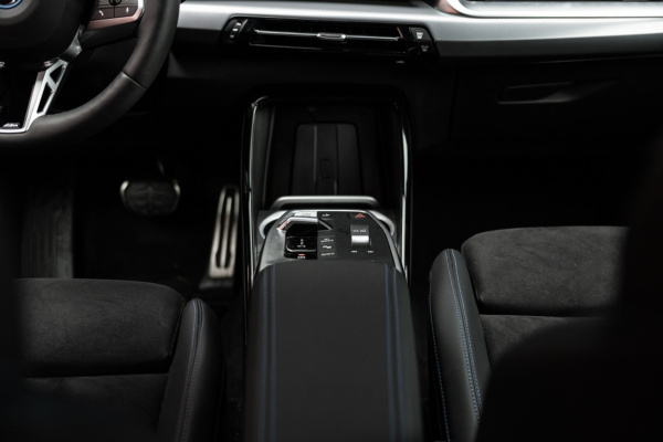 Hybride Automotive