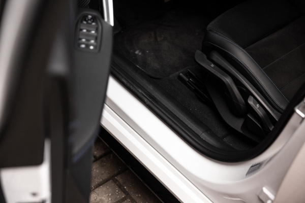 Hybride Automotive