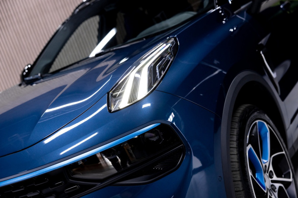 Hybride Automotive