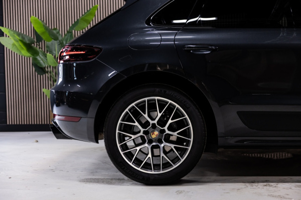 Hybride Automotive