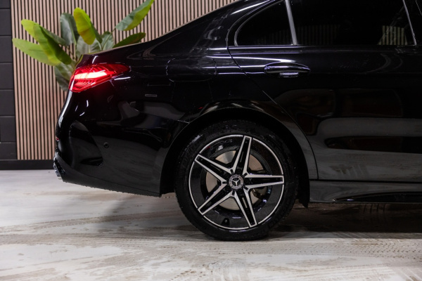 Hybride Automotive