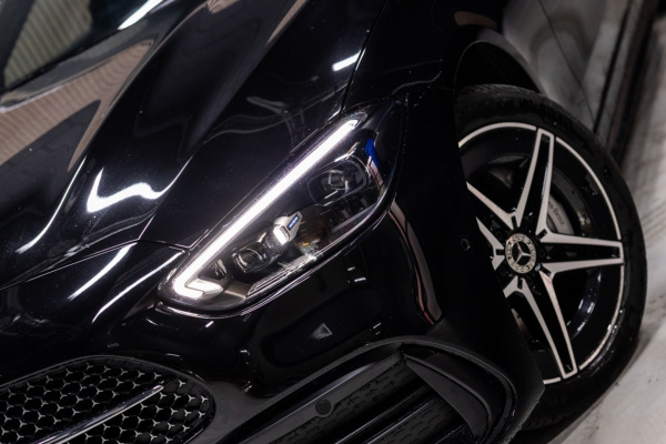 Hybride Automotive